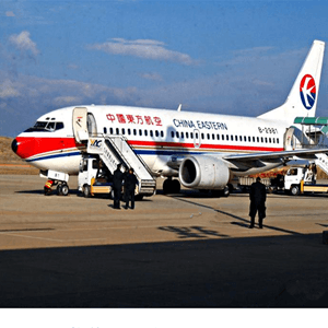 敦煌莫高机场托运航空快运业稳步发展的原因是什么？